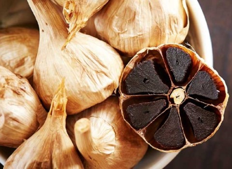 تصویر 1 از قیمت خرید سیر سیاه اصل + فروش ویژه